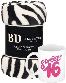 Bellatio Design Cadeau verjaardag 16 jarige/ Sweet 16 set - Fleece plaid/deken zebra print met Sweet 16 mok