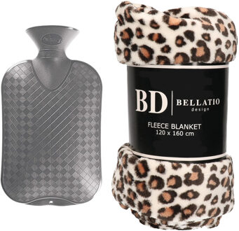 Bellatio Design Fleece deken/plaid Luipaard 120 x 160 cm en een warmwater kruik 2 liter