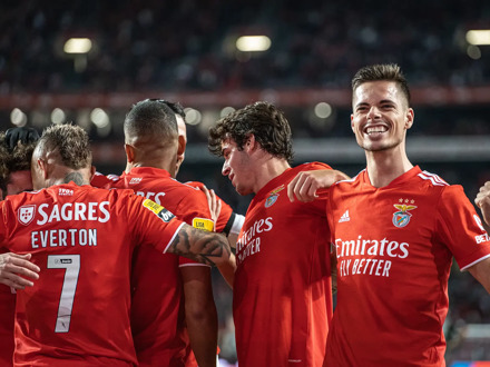 Benfica - Famalicao (Primeira Liga) (Vliegtuig)