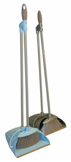 Benson Stoffer en Blik - op steel - grijs - kunststof - binnen en buiten - met ophangoog