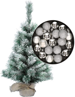 Besneeuwde mini kerstboom/kunst kerstboom 35 cm met kerstballen zilver