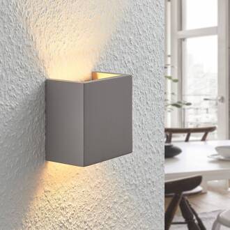 Beton-wandlamp Smira in grijs, 12,5 x 12,5 cm