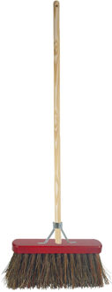 Betra Buitenbezem - FSC hout - natuurvezel - hard - 30 x 130 cm - Bezem
