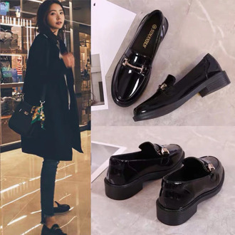 Black loafers Women leather shoes New hot sale pea shoes patent leather 2020 women shoes Casual autumn and winter