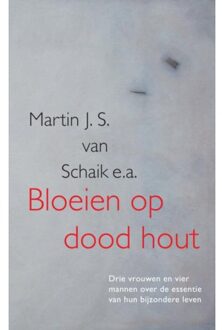 Bloeien op dood hout