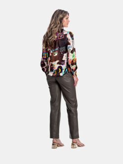 Blouse vinci met koeienprint en graffiti illustraties - maat S Bruin