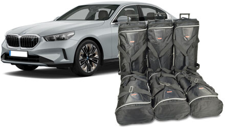 BMW 5 Series (G60) 2023-heden 4d Zwart