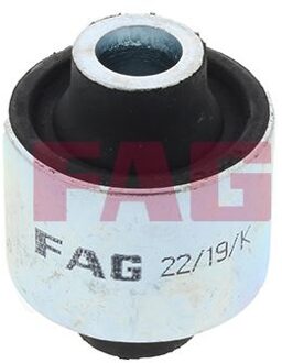 BMW Draagarmrubber 829001510