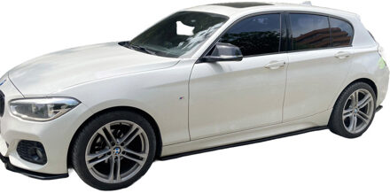 BMW Oneway Set Sideskirts passend voor BMW 1-Serie F20/F21 M-Power 2011-2019 - Versie 2 - Glanzend zwart OWSS10015