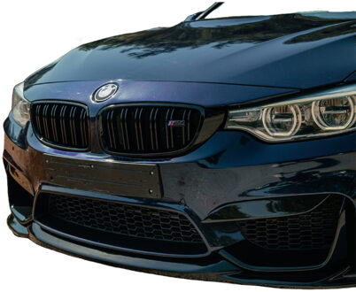 BMW Oneway Voorspoilerlip passend voor BMW M3 F80 2014-2018 & M4 F82 2014-2021 - Glanzend zwart OWFS01060