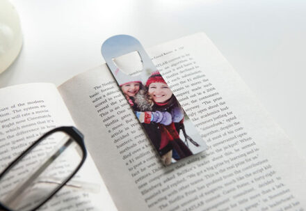 Boekenlegger van aluminium