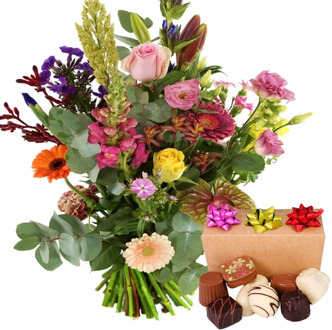 Boeket de tuinverrassing + 300 gram bonbons