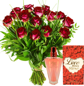 Boeket rode rozen + gratis rozen parfum