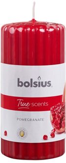 Bolsius geurkaars True Scents Pomegranate 12 cm wax rood