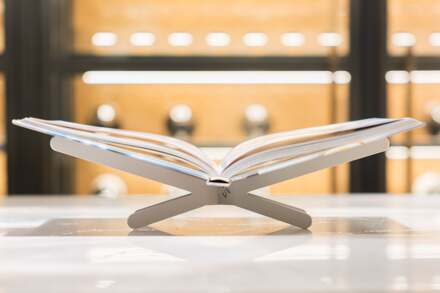 BOOX Boekenstandaard - Zijde grijs