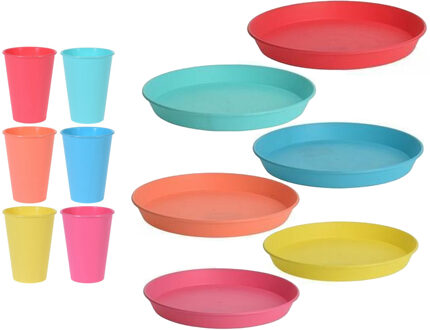 Borden en beker servies set - 12-delig - onbreekbaar kunststof - kleurenmix