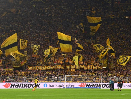 Borussia Dortmund - FC St. Pauli (Bundesliga 1) (Eigen vervoer)