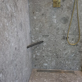 Boss & Wessing BWS Scheersteun de Voetsteun Voor in de Douche Gunmetal