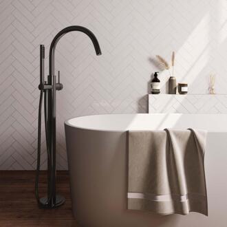 Brauer Gunmetal Carving Vrijstaande Vrijstaand Badmengkraan - met Staaf Handdouche - Doucheslang - Gunmetal Geborsteld Pvd