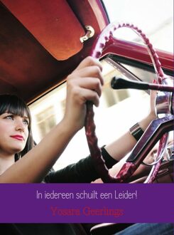 Brave New Books In iedereen schuilt een leider! - eBook Yosara Geerlings (9402123105)