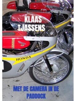 Brave New Books Met de camera in de paddock - (ISBN:9789464184976)