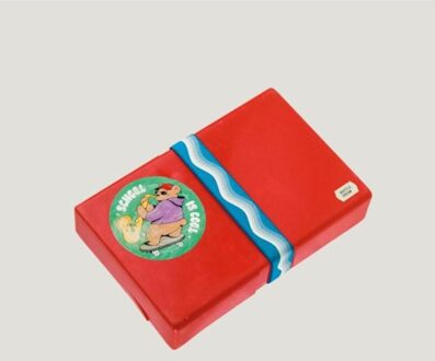 Brittle Dream - School Is Cool