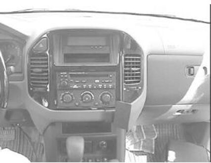 Brodit angled mount v. Mitsubishi Pajero 00-03
