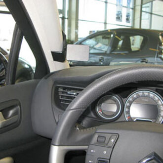 Brodit left mount voor Citro??n C5 08