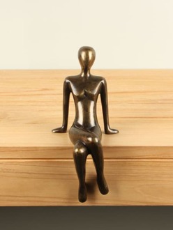 bronzen beeld, vrouw zittend relax, brons