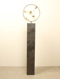 Bronzen sculptuur ring met 5 messing vlinders, Ø 32 cm