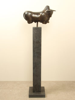 Bronzen stier, 34 cm