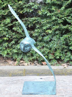 Bronzen tuinbeeld Vliegende Uil, 52 cm