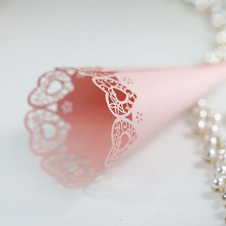 Bruiloft Confetti Kegels Hart Hollow Out Petal Verpakking Zak Snoep Houder Diy Partij Decoratie Benodigdheden 03