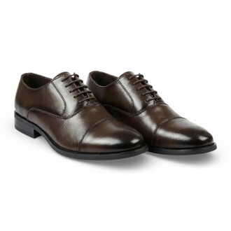 Bruine klassieke Oxford-schoenen met neuskap en vetersluiting voor heren. Donker Bruin - EU 43