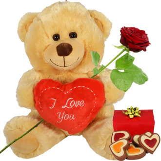 Bruine knuffel met hart en hartjes chocolade