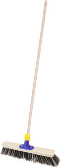 Buiten of tuin bezem Robby - Harde kop van 40 cm - Houten steel 141 cm - Met steelhouder