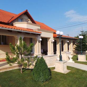 Buitenwandlamp 1140, bolkap, zwart/wit zwart, wit