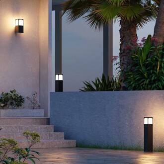 buitenwandlamp Veta, zwart, aluminium, breedte 9 cm zwart, opaal