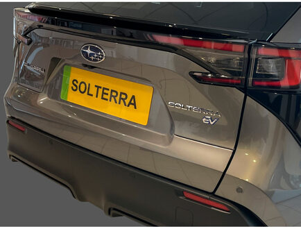 Bumper beschermer passend voor Subaru Solterra 2022- & Toyota bZ4X 2021- Zwart GRRBP1382