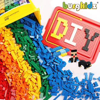 BURGKIDZ 1700 pcs Kids Classic Building Blocks Weapon Figure City Brick Creative Toys For Children Construction Block Base Plate