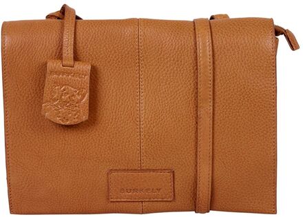 Burkely Soft Skylar Double Pocket Flap cozy cognac damestas - H 23 x B 17 x D 7 cm