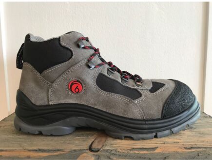 Busters Veiligheidsschoenen New Bilbao S1p Grijs M45