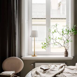 By Rydens tafellamp Lumi, 69 cm, goud/wit, textiel goud, wit