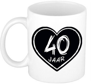 cadeau mok/beker - 40 jaar - verjaardag - keramiek - 300 ml - feest mokken Wit