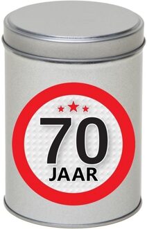Cadeau Snoepblik - 70 jaar verjaardag - 9 x 13 cm - Cadeauverpakking- metaal - met leeftijd sticker Zilver