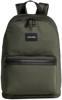 Calvin Klein Ck Essential Campus dark olive backpack Groen - H 42.5 x B 29 x D 16.5
