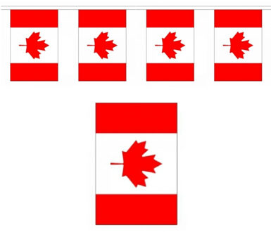 Canada Vlaggetjes vlaggenlijn slinger - 900 cm - polyester - binnen/buiten - versiering/feestartikel