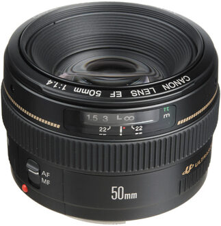 Canon EF 50mm f/1.4 USM