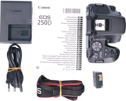 Canon Tweedehands Canon EOS 250D Body Zwart CM6166