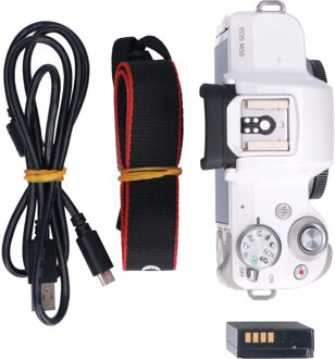 Canon Tweedehands Canon EOS M50 Wit Body CM1824